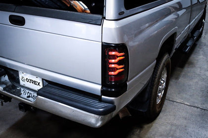 94-01 Dodge Ram 1500/94-02 Ram 2500/3500 LUXX-Series LED Tail Lights Black Red