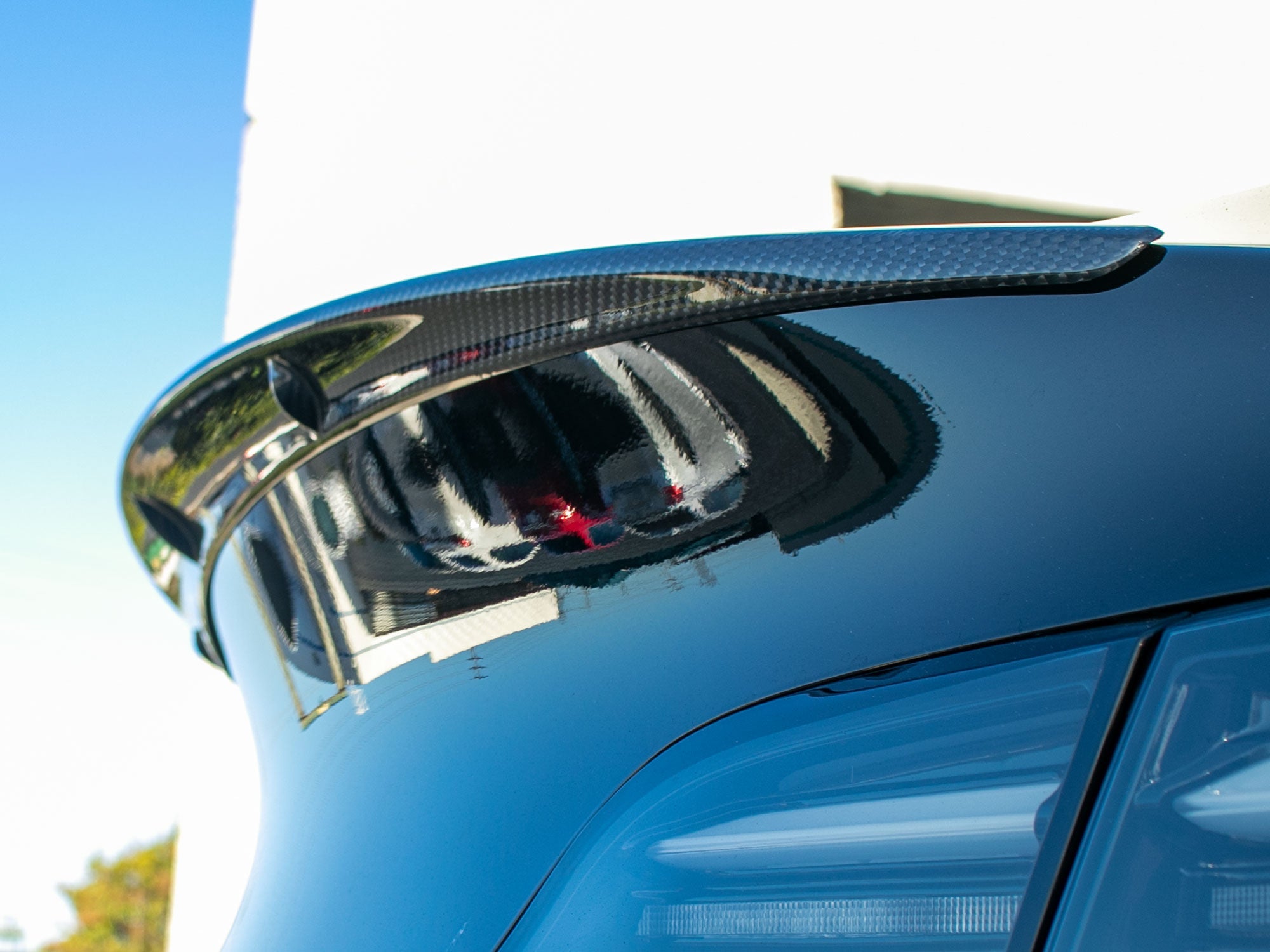 2020-2022 Tesla Model Y - Dry Carbon Fiber Rear Spoiler - Matte Forged Carbon